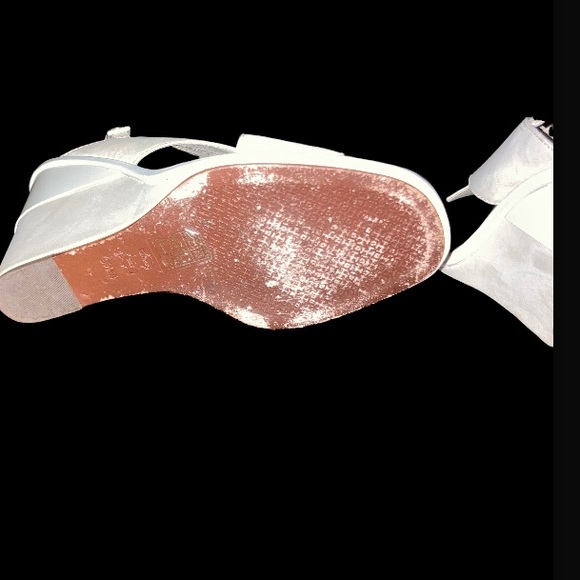 Tory Burch Gabrielle Wedge sz 9 1/2 - Picture 7 of 9